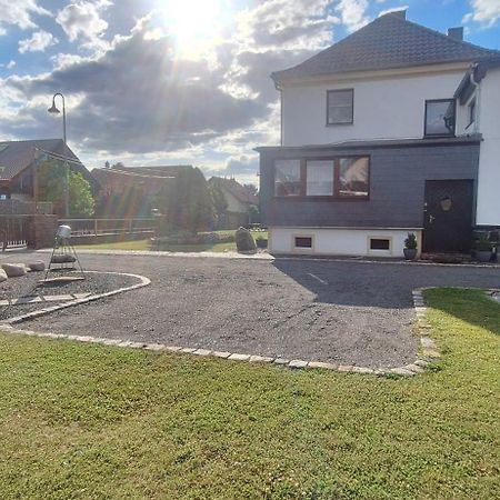 Ferienwohnung - Chayenne Apartment Mit 2 Schlafzimmern Klinga Bagian luar foto